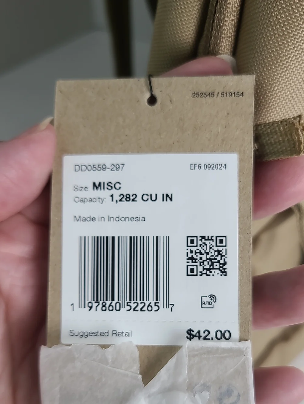 NWT NIKE Mulriple Zip Compartment Pockets Backpack Tan Beige with White Logo